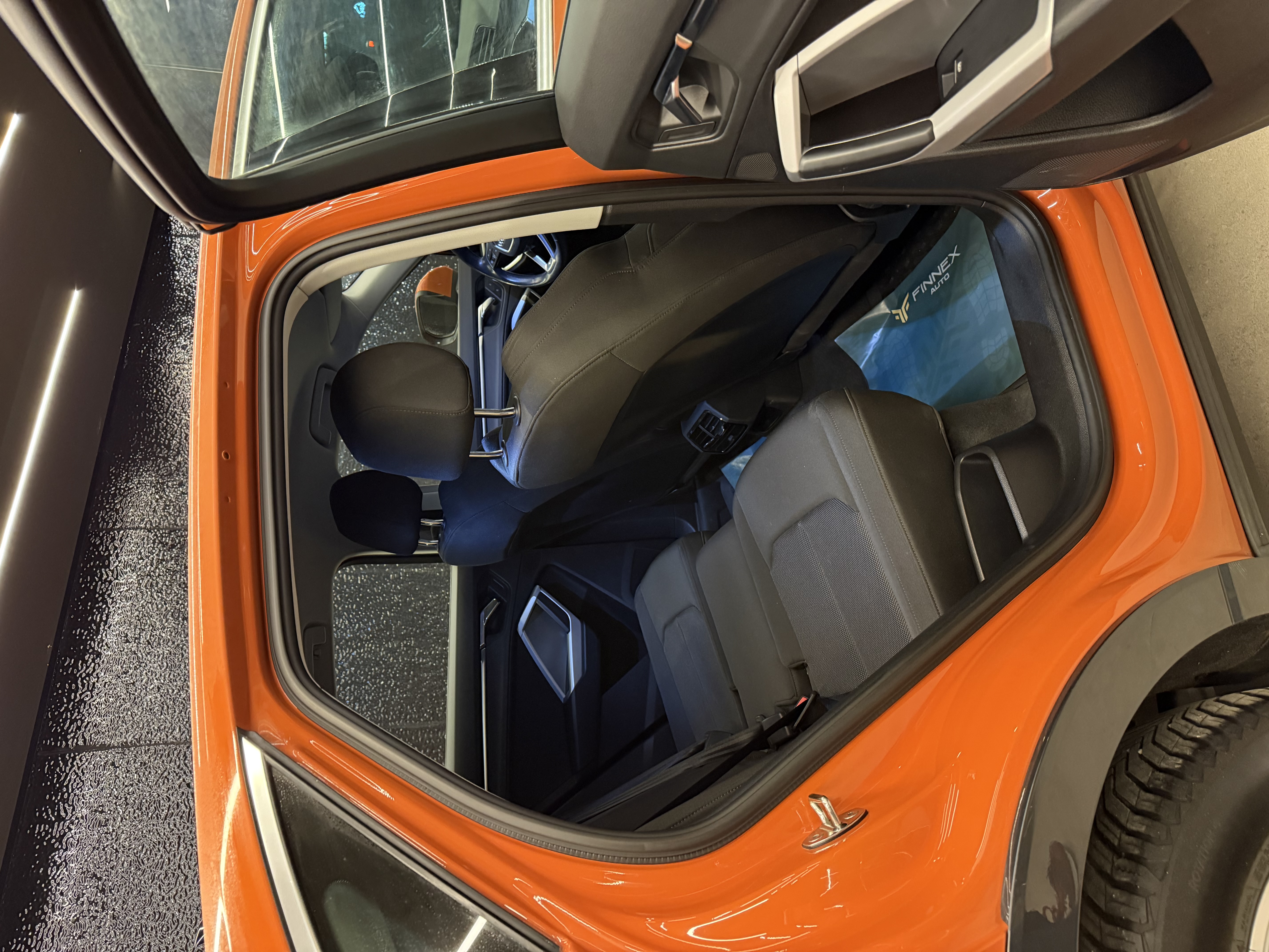 Audi Q3 sportback VIN: //