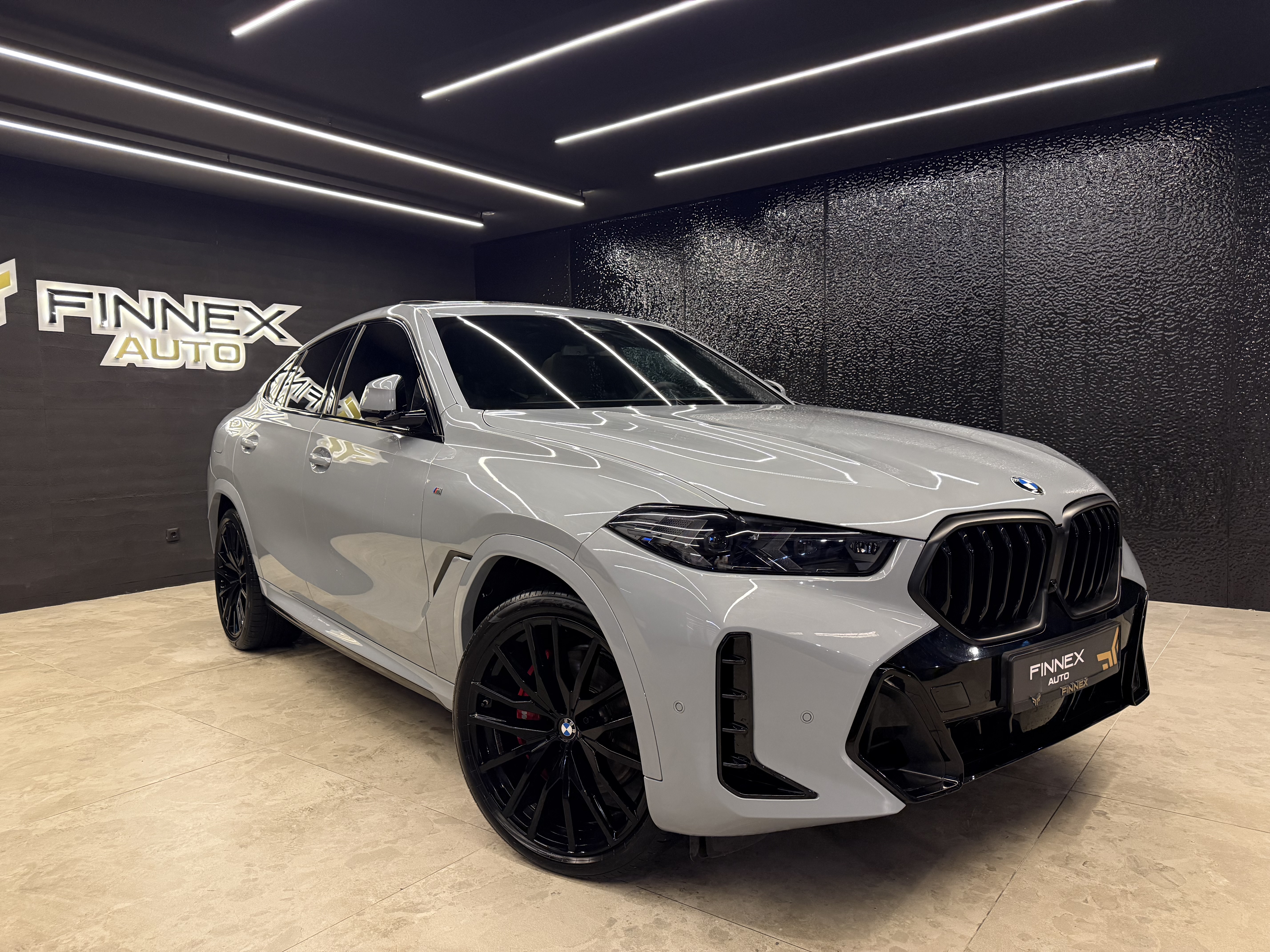 BMW X6 VIN: //